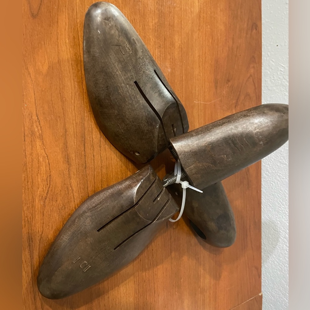 Cobbler Shoe Tree